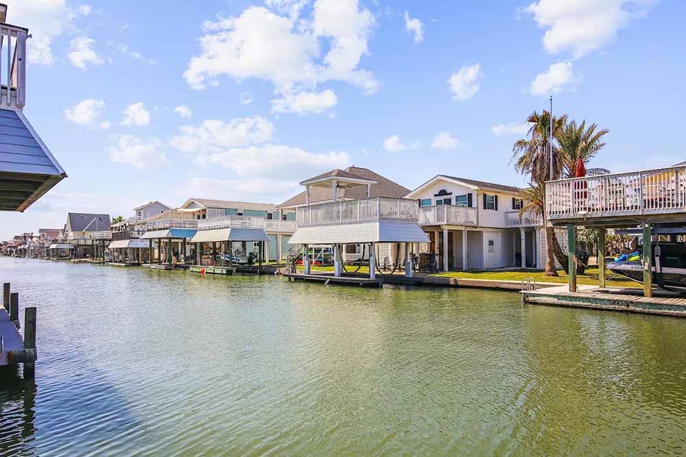 Sea Isle Neighborhood Galveston Island West End Neighborhood   Casa Marina 17 Gnmyyk 